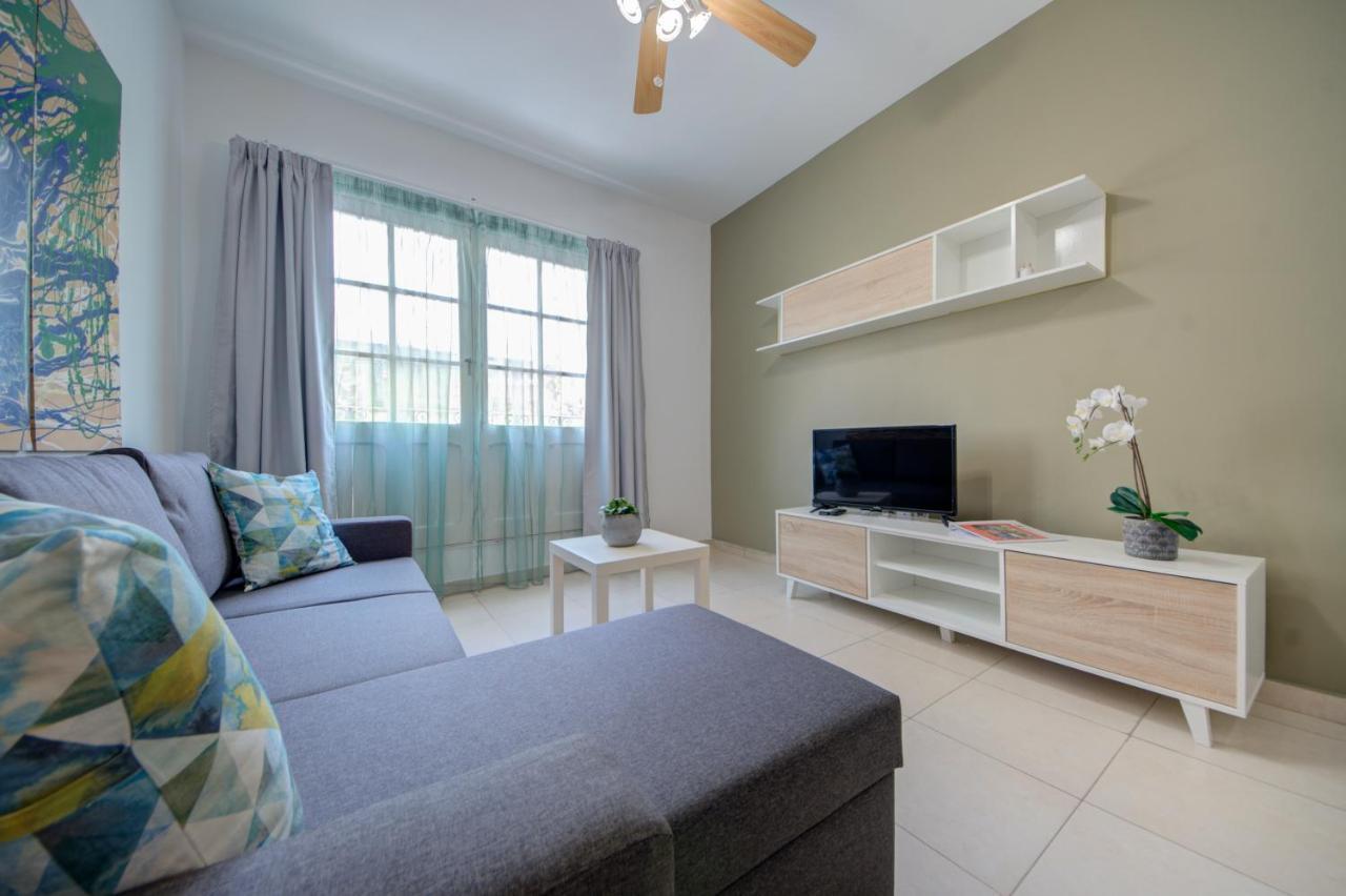 Azure Haven - Gzira Apartments And Penthouse By Shortletsmalta 외부 사진