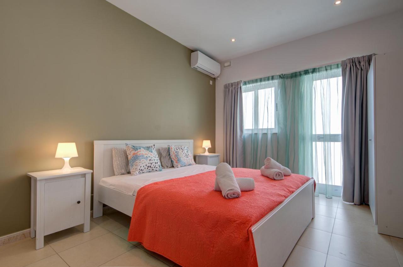 Azure Haven - Gzira Apartments And Penthouse By Shortletsmalta 외부 사진