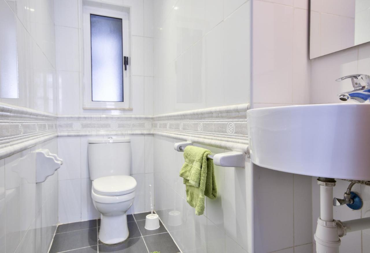 Azure Haven - Gzira Apartments And Penthouse By Shortletsmalta 외부 사진